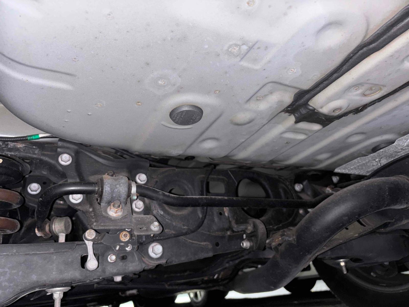 LEXUS NX NX300H Image 17