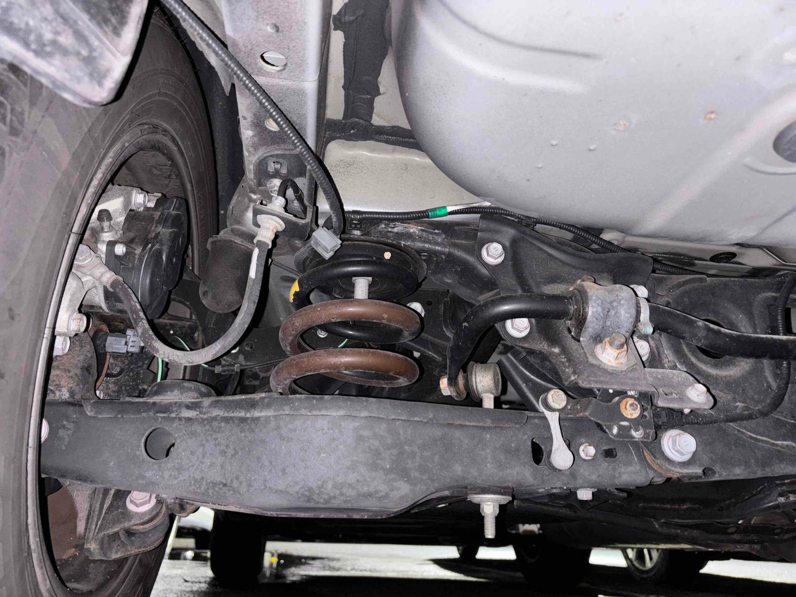 LEXUS NX NX300H Image 15