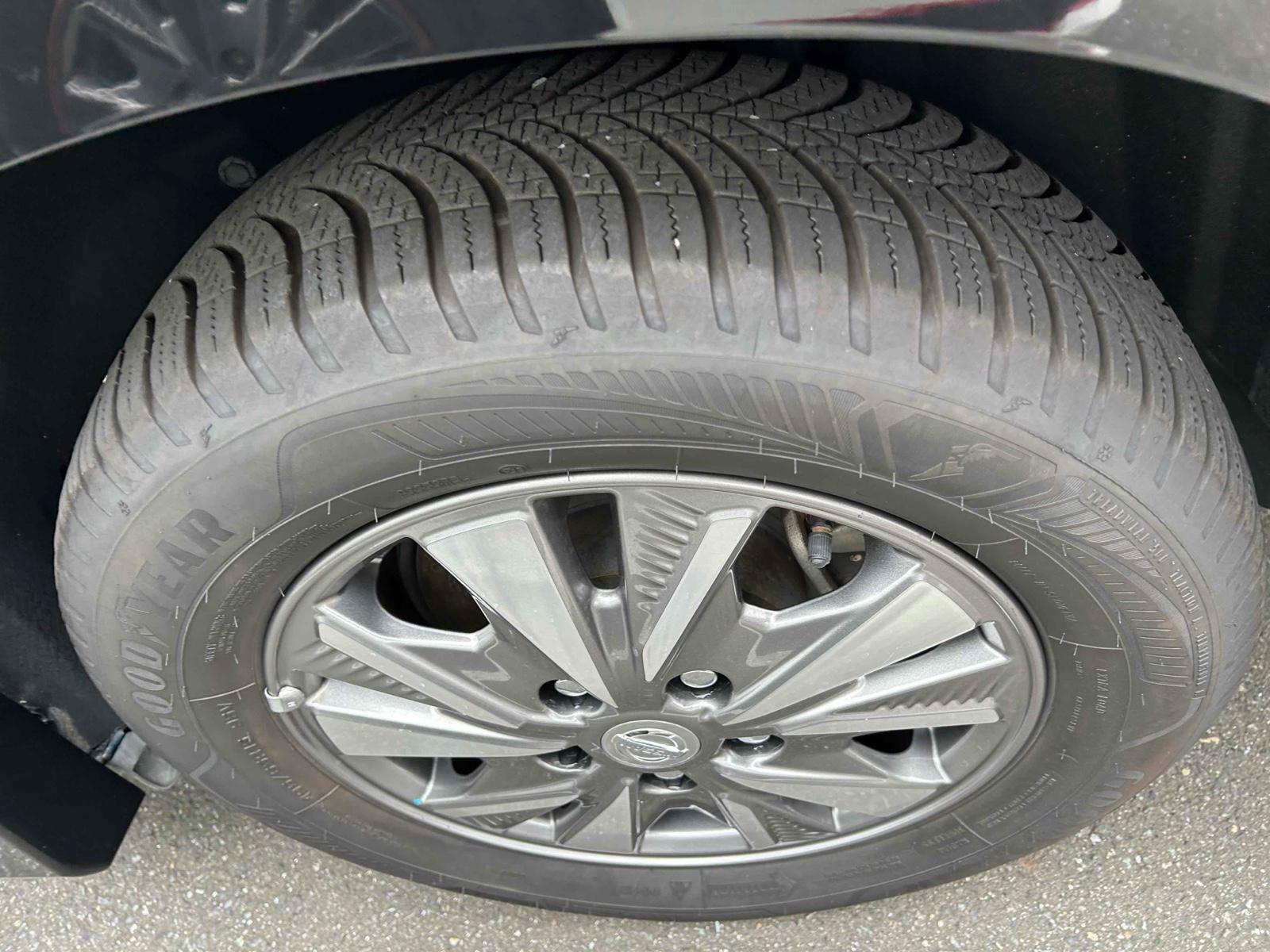 NISSAN SERENA E-POWER HIGHWAY STAR V Image 21