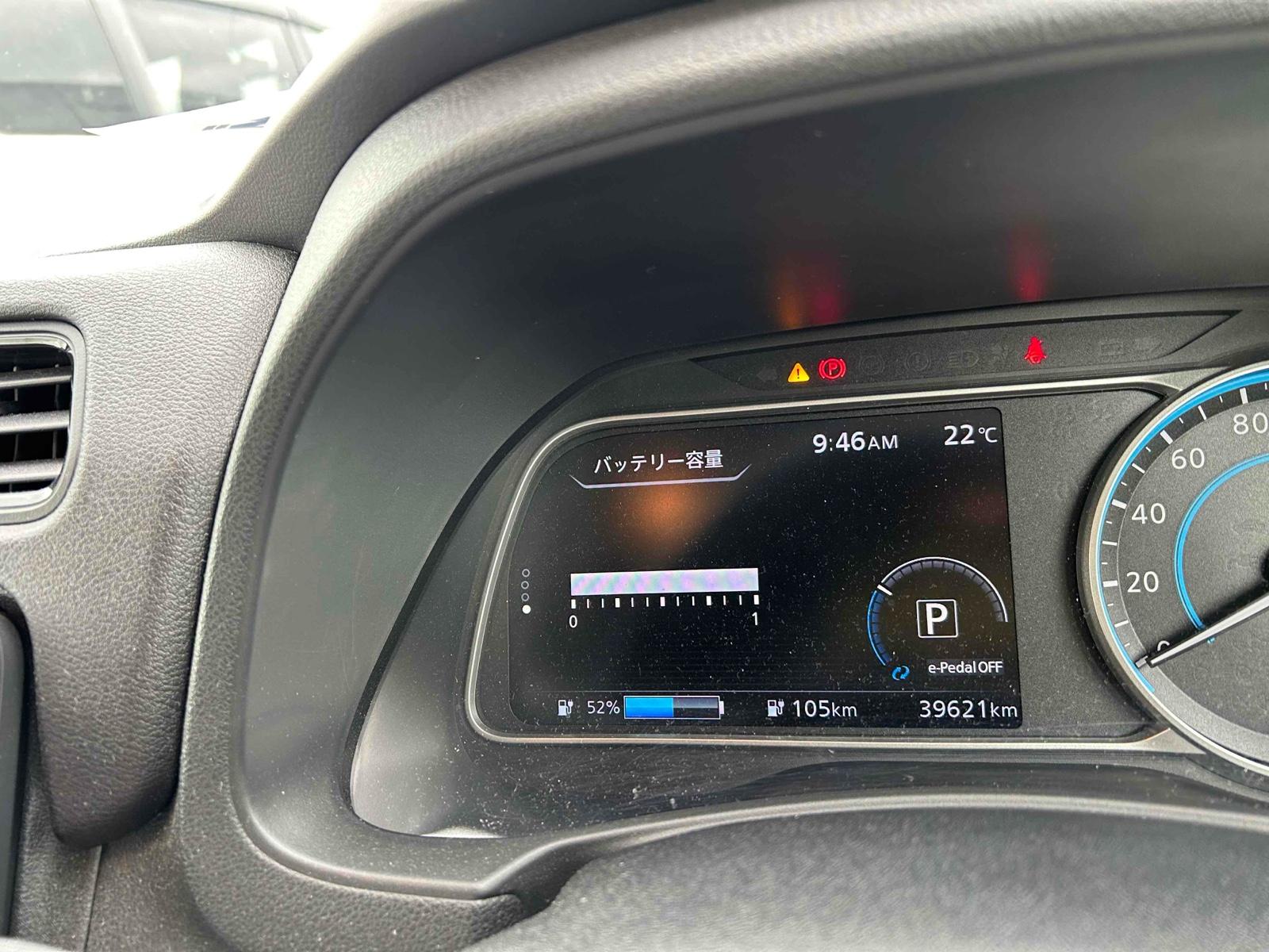 NISSAN LEAF X Image 25