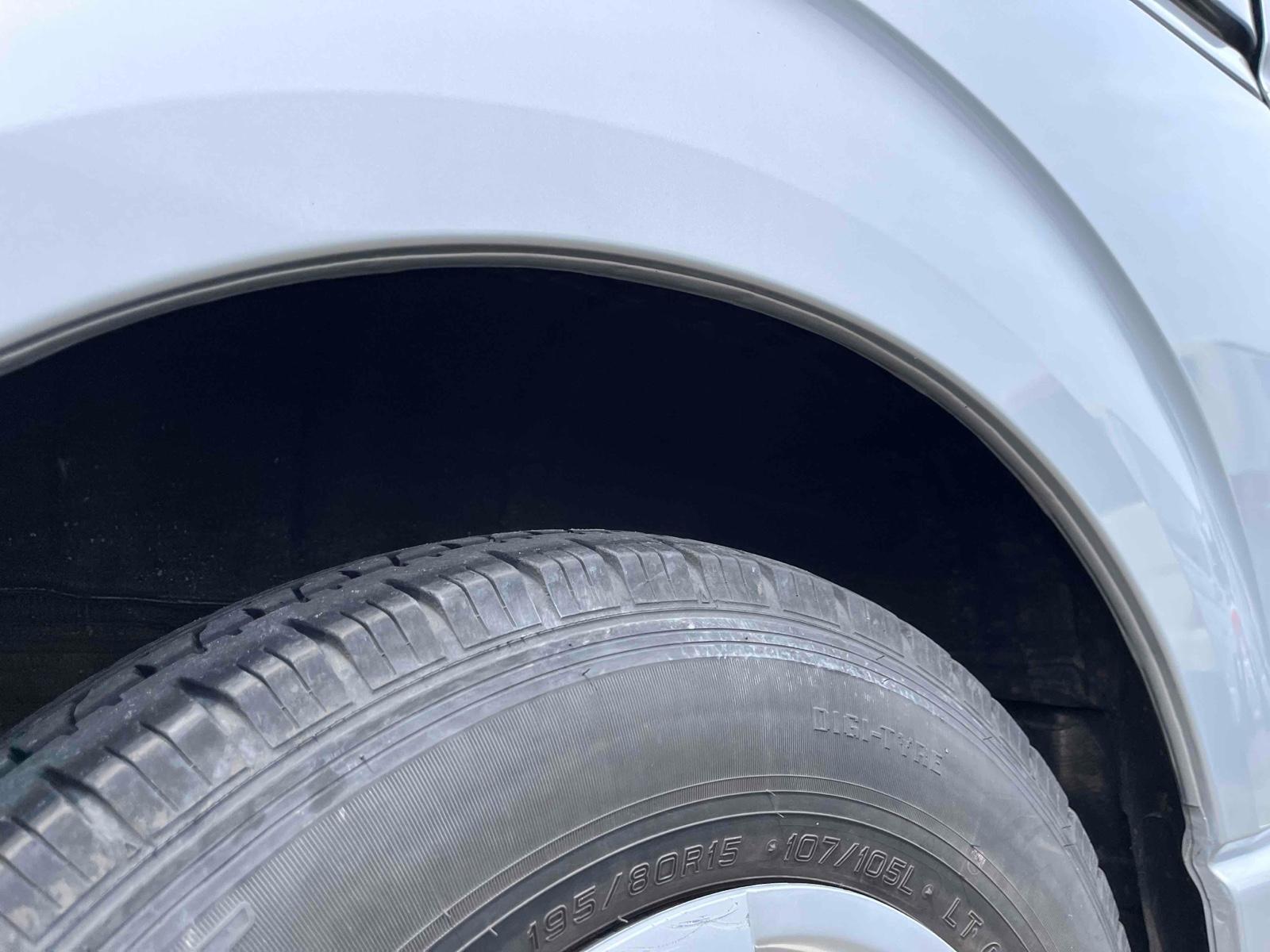 TOYOTA HIACE VAN LONGDX 4WD Image 32