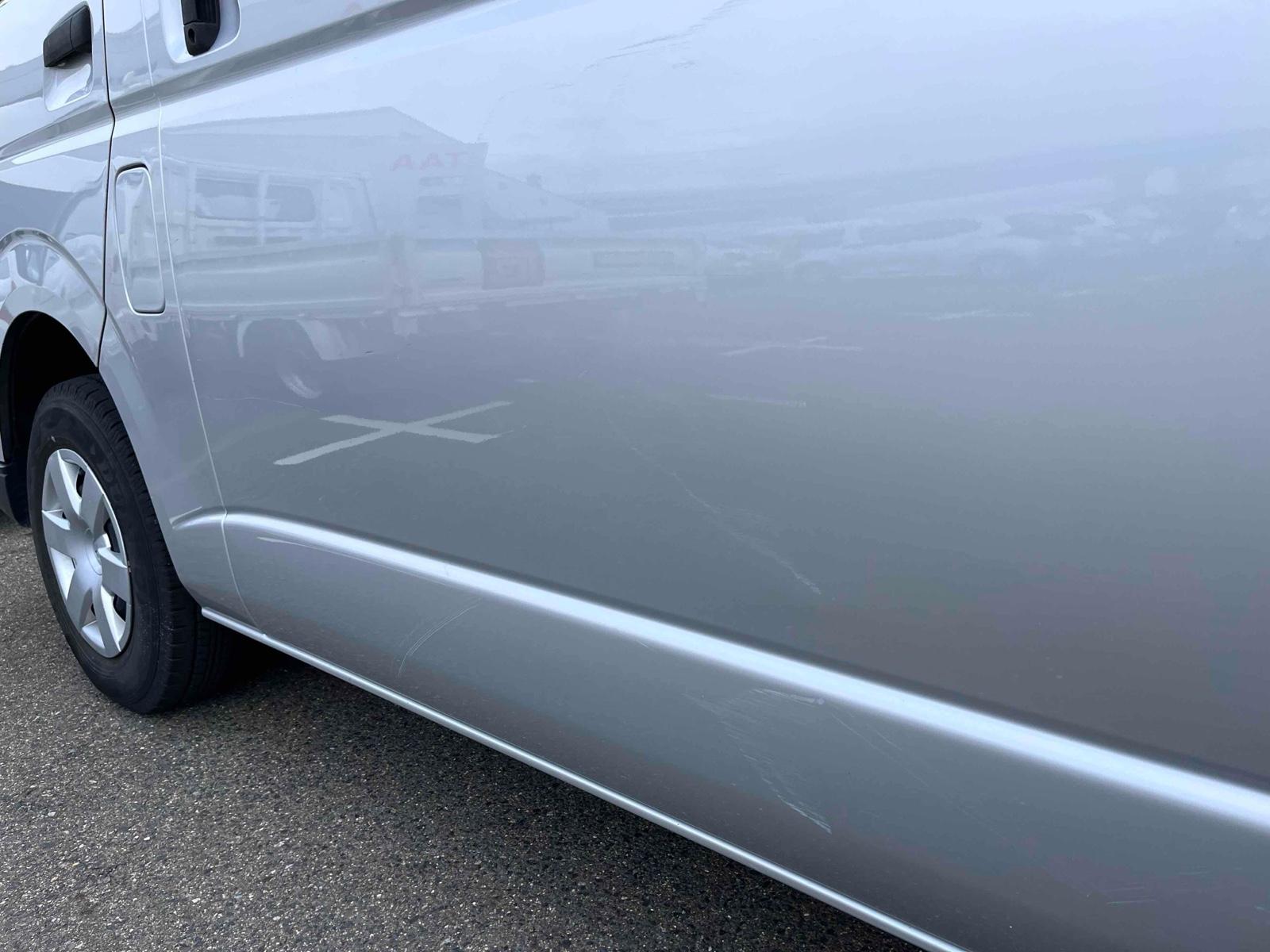 TOYOTA HIACE VAN LONGDX 4WD Image 44