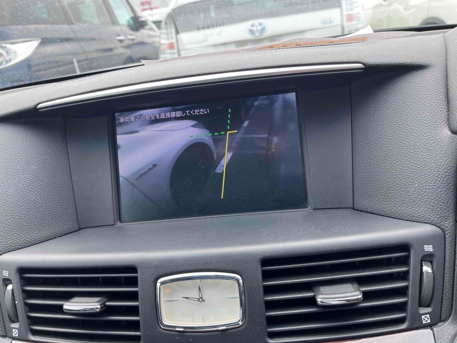 NISSAN FUGA HYBRID A PACKAGE Image 18