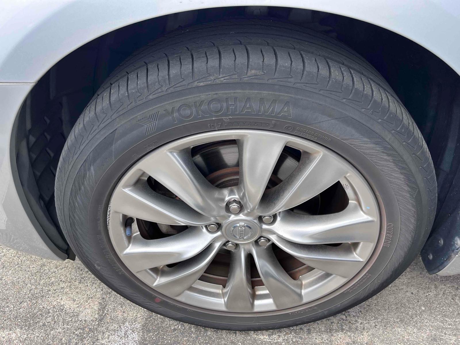 NISSAN FUGA HYBRID A PACKAGE Image 33