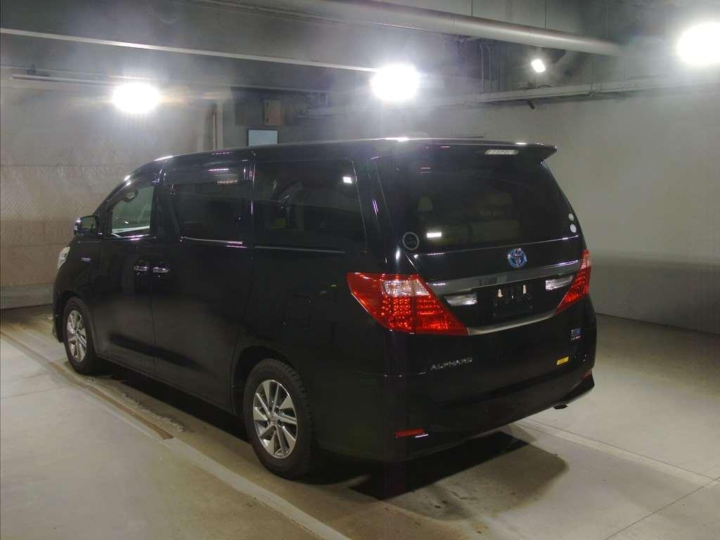 TOYOTA ALPHARD HYBRID X 4WD Image 5