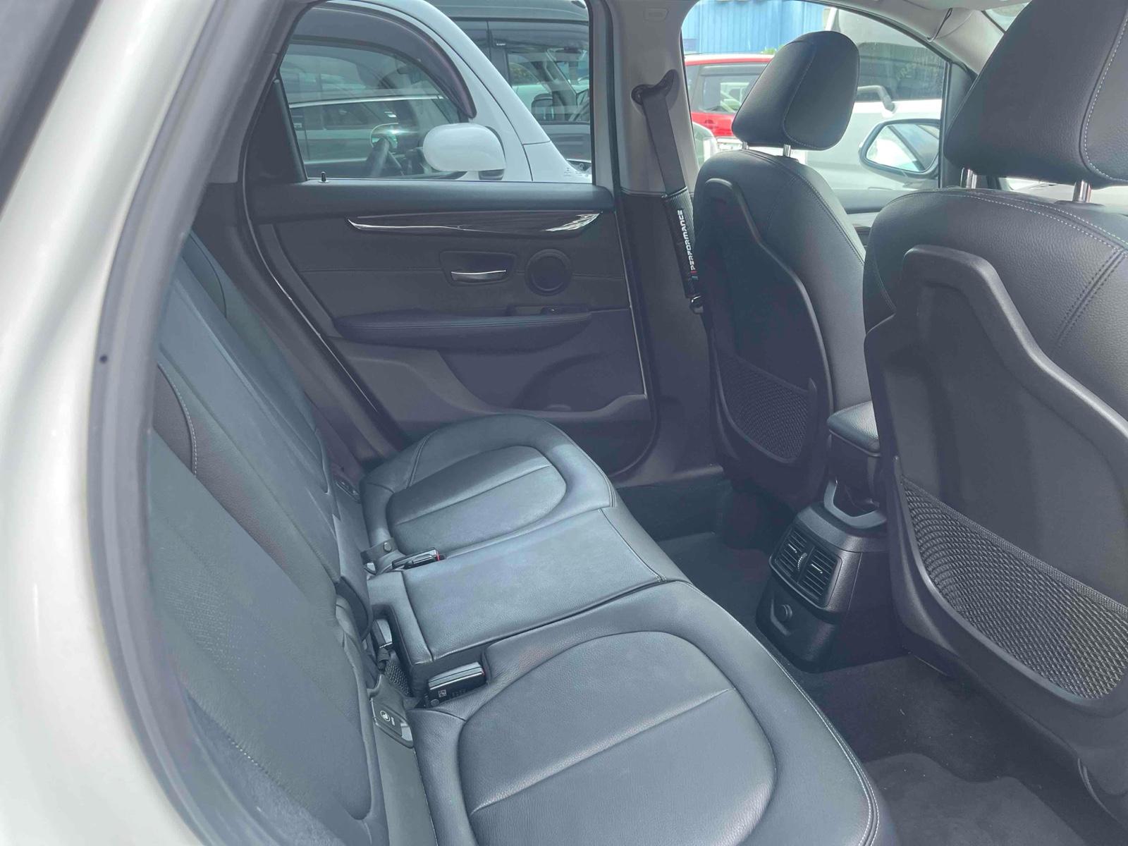 BMW 2 SERIES 5D 218D ACTIVE TOURER LUXURY Image 11