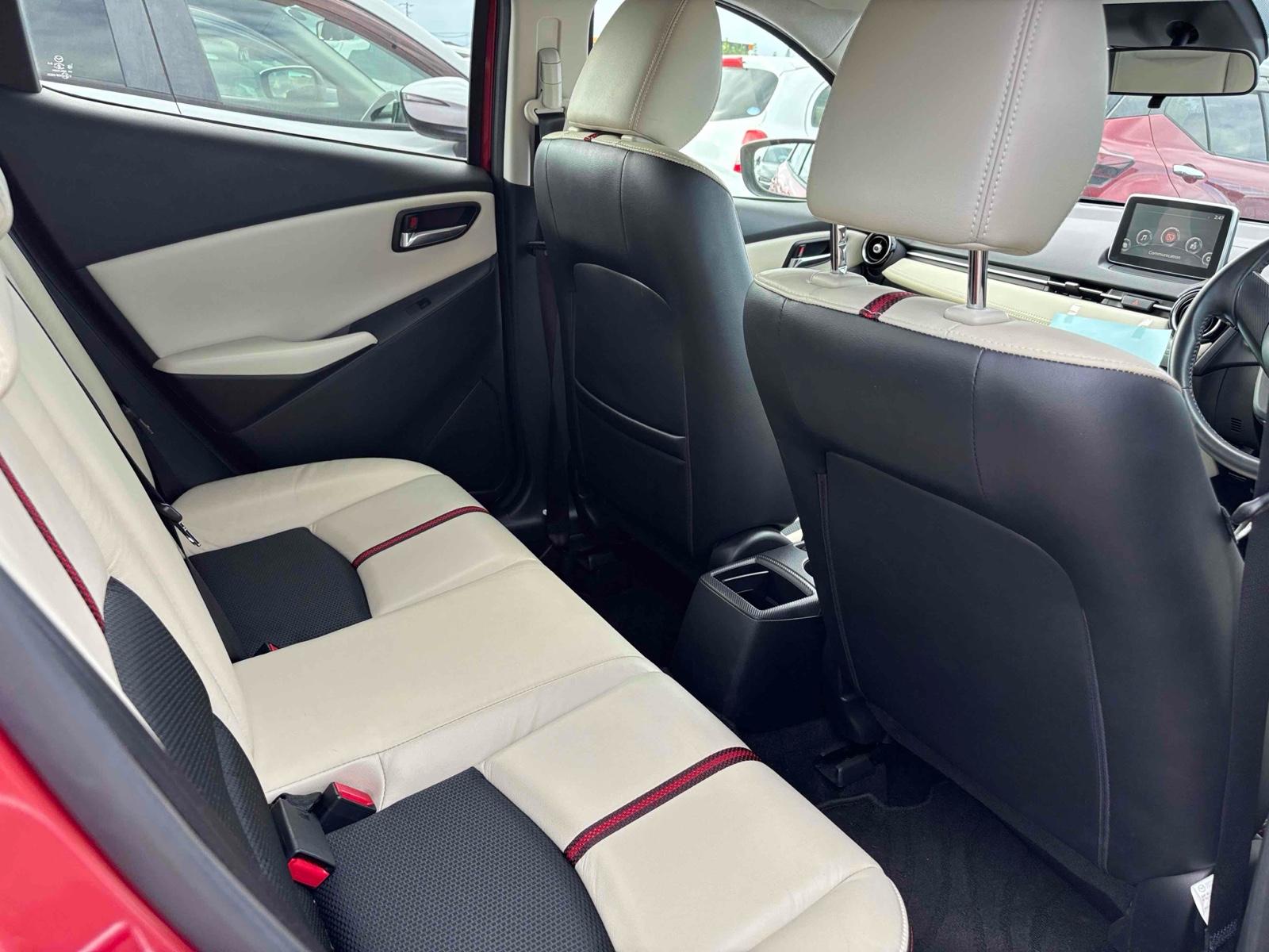 MAZDA DEMIO 13S_L PACKAGE Image 4