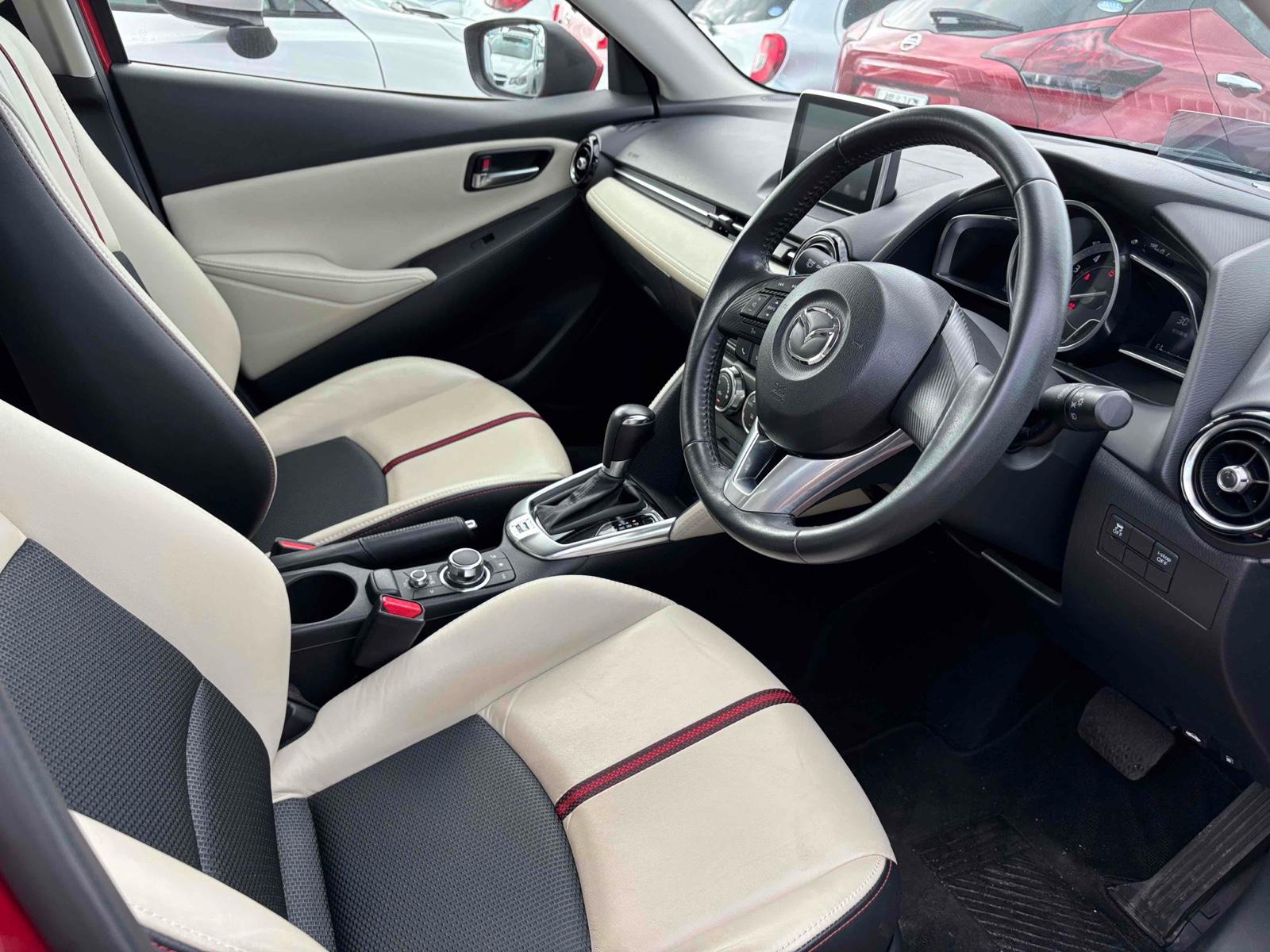 MAZDA DEMIO 13S_L PACKAGE Image 3
