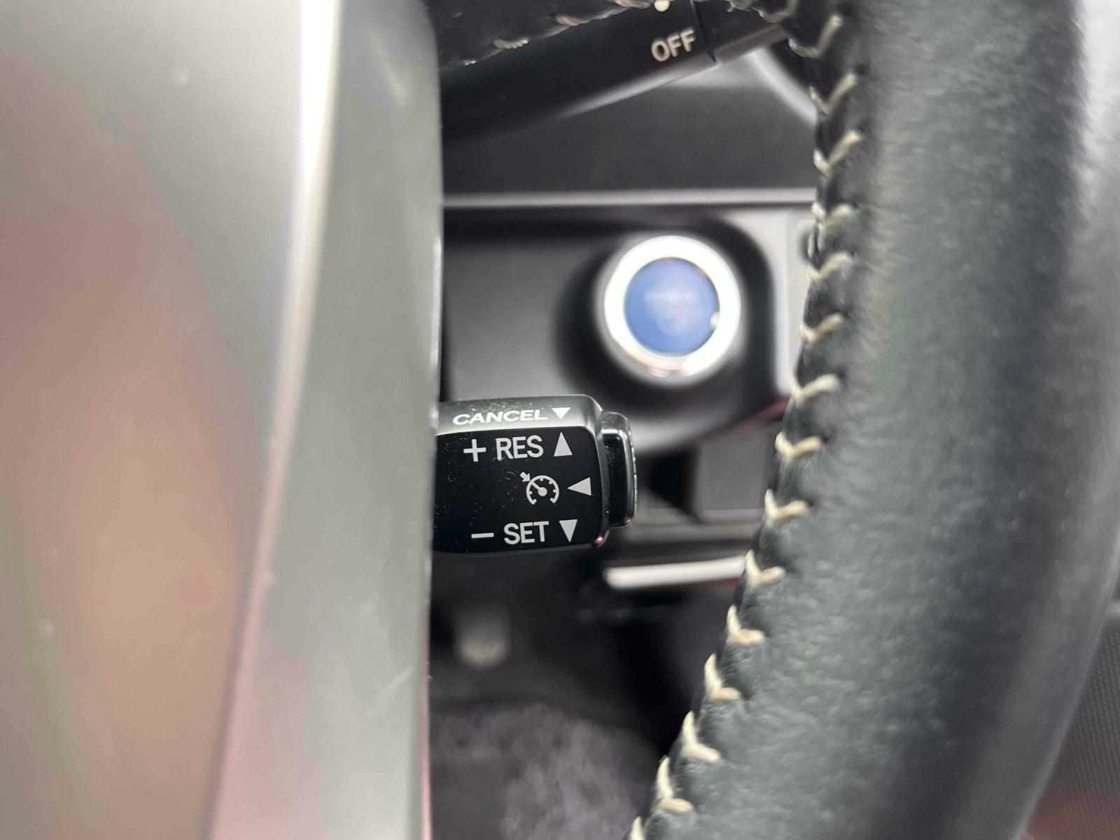 TOYOTA AQUA G Image 14