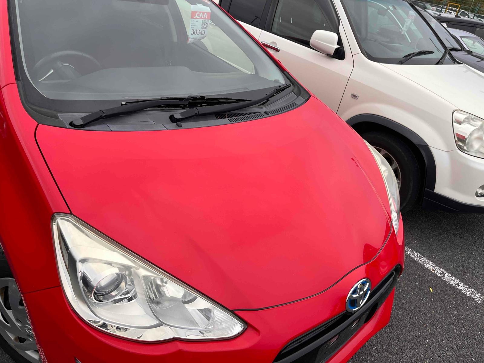 TOYOTA AQUA G Image 19