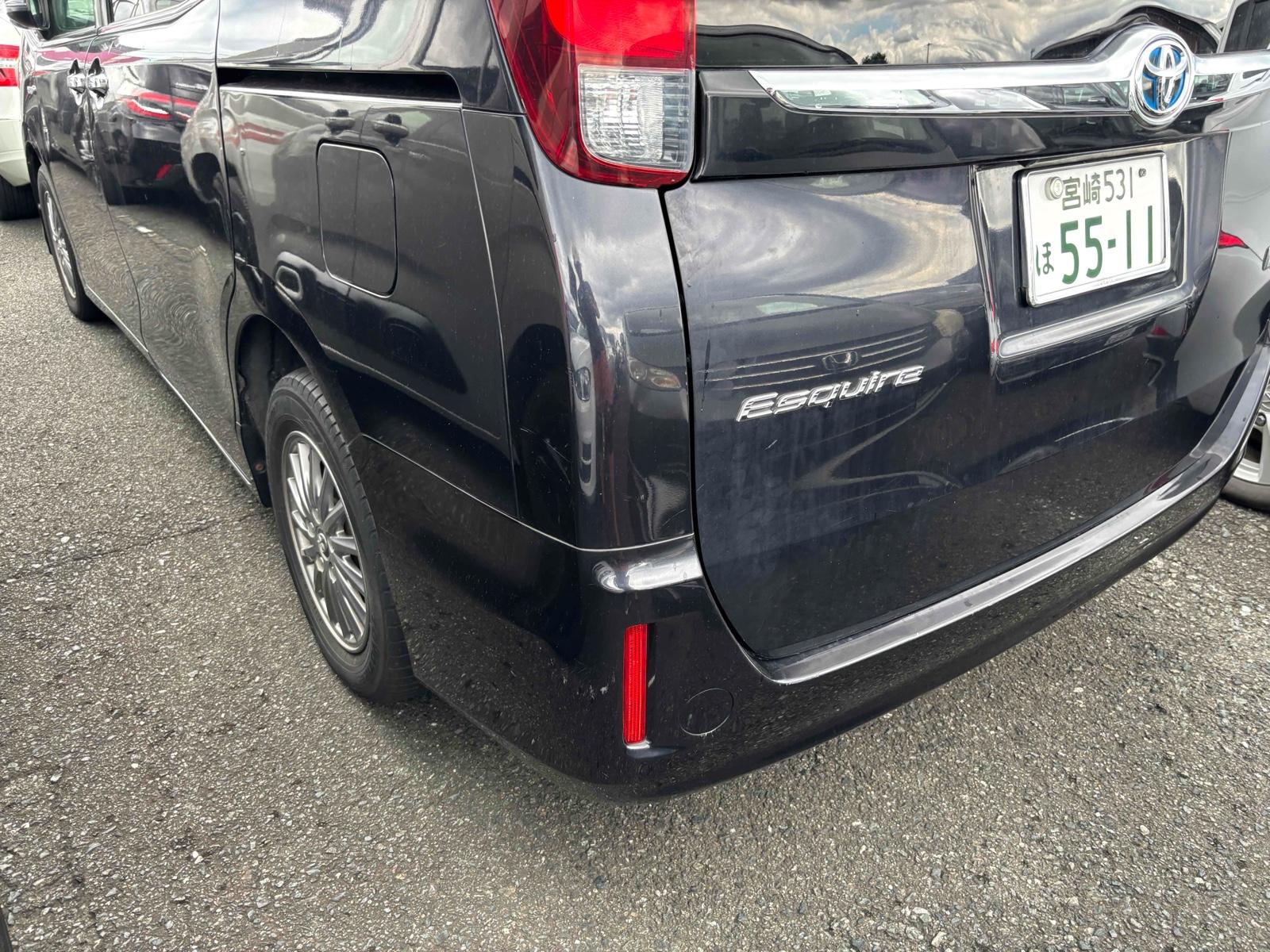 TOYOTA ESQUIRE HYBRID GI Image 20
