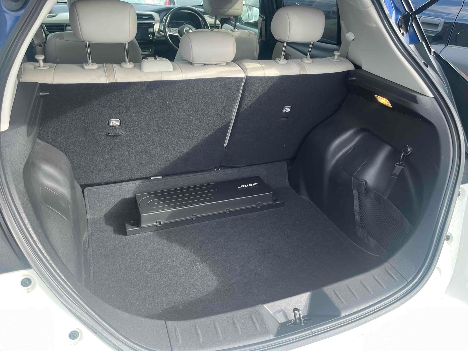 NISSAN LEAF G Image 8