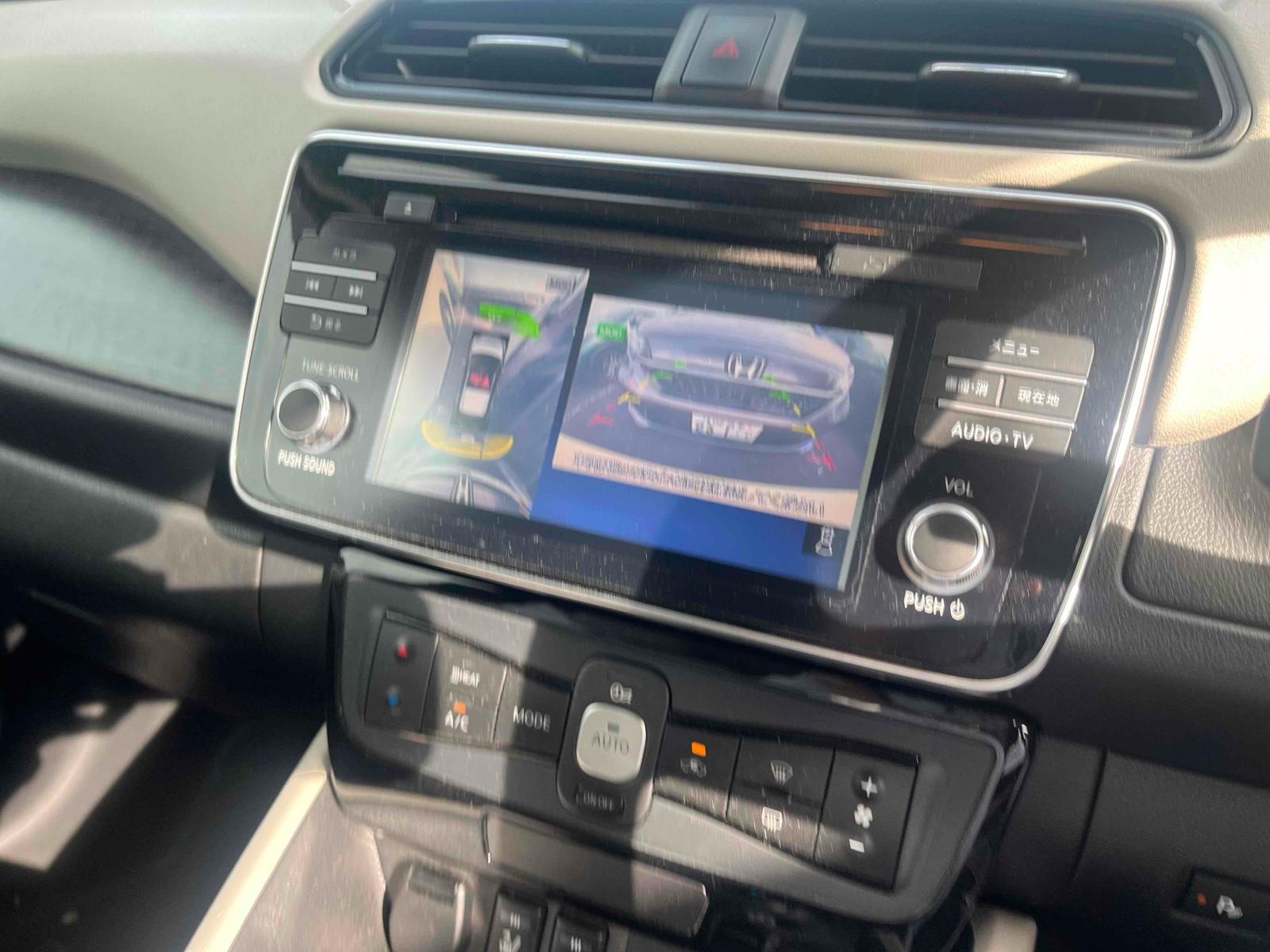NISSAN LEAF G Image 7