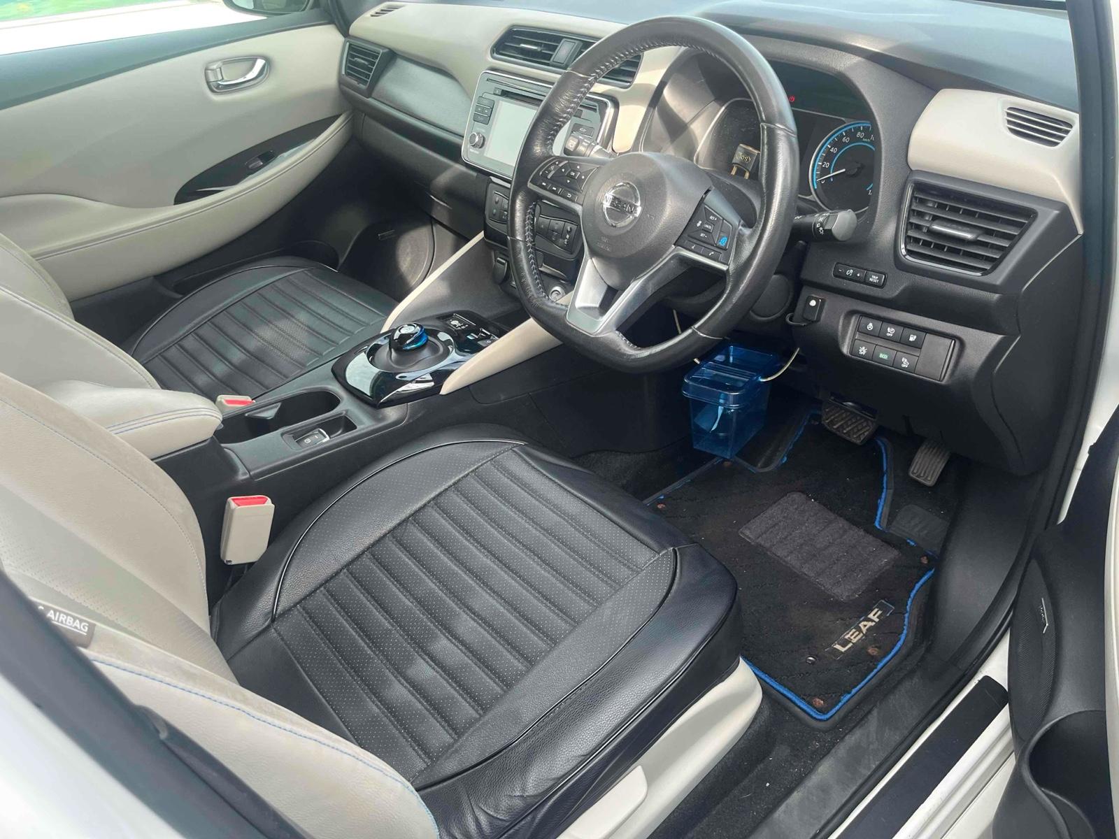 NISSAN LEAF G Image 3