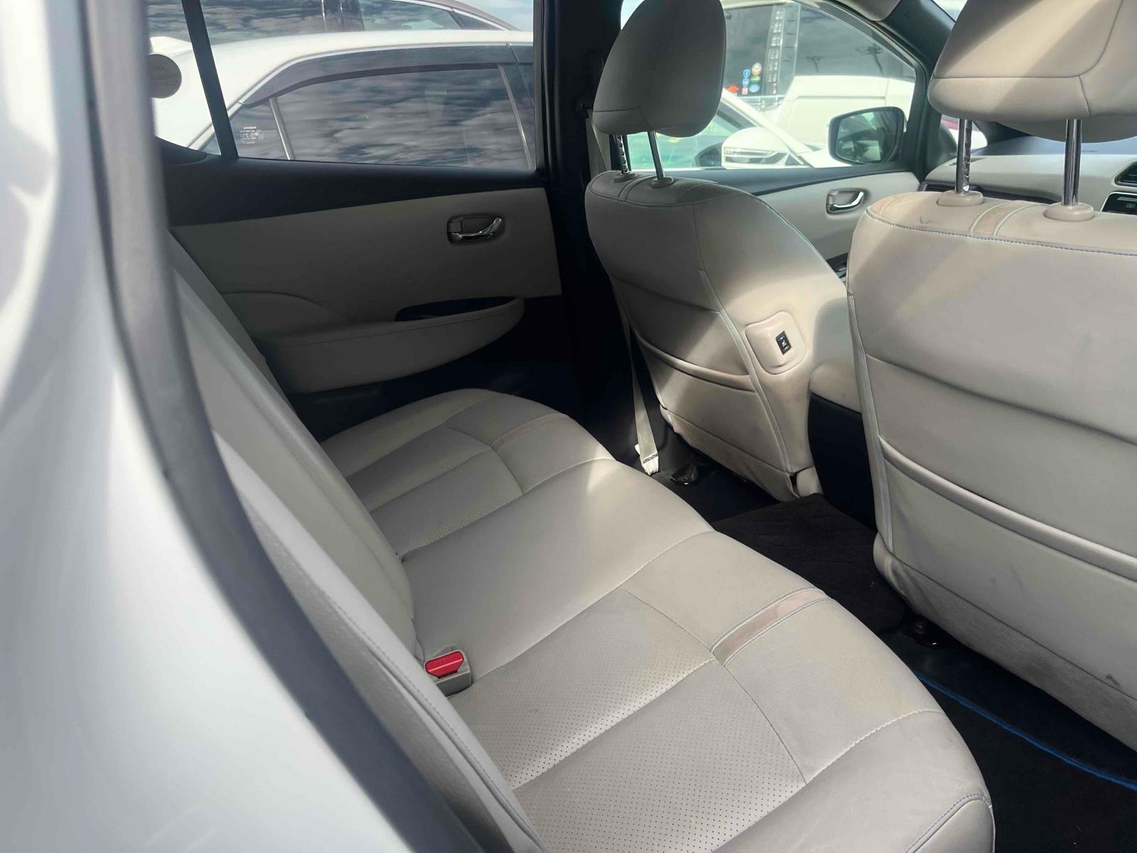 NISSAN LEAF G Image 5
