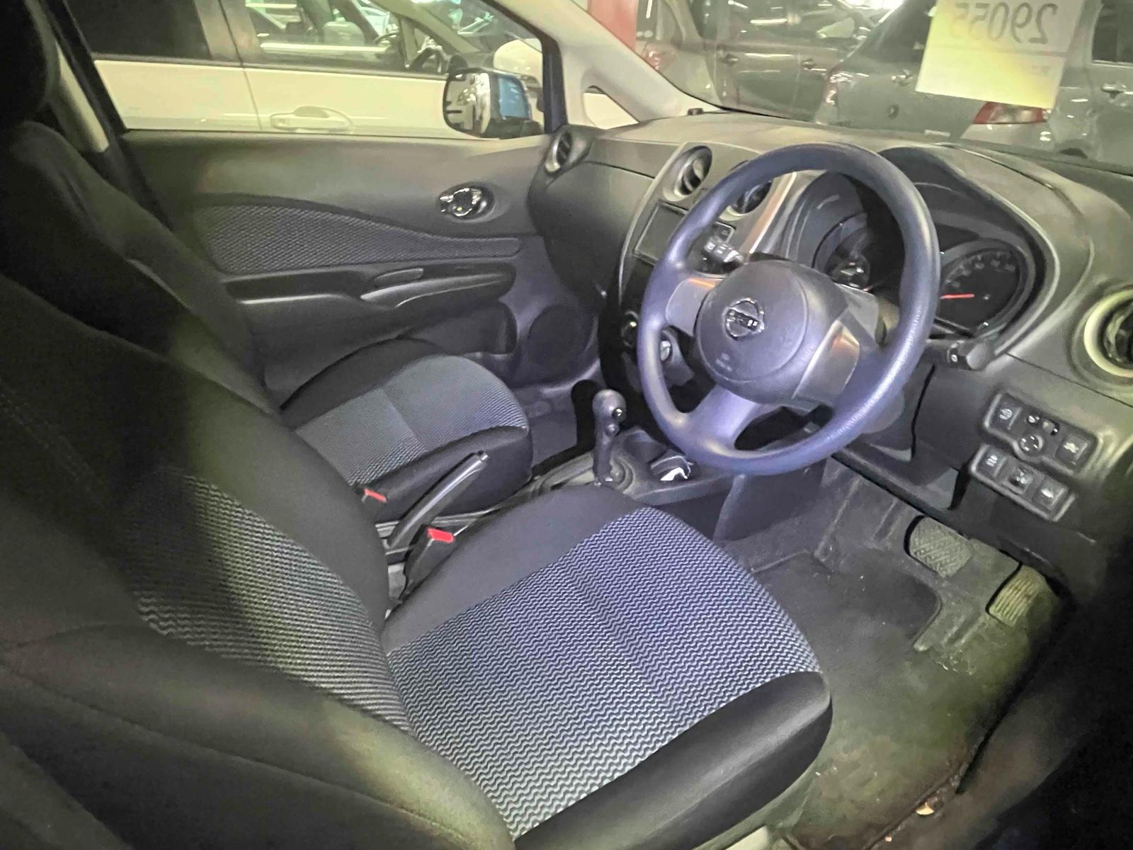 NISSAN NOTE X EMERGENCY BRAKE PACKAGE Image 20