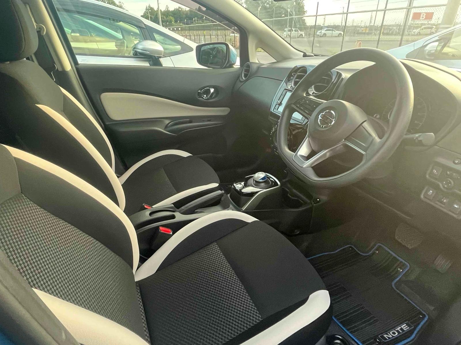 NISSAN NOTE E-POWER X Image 8