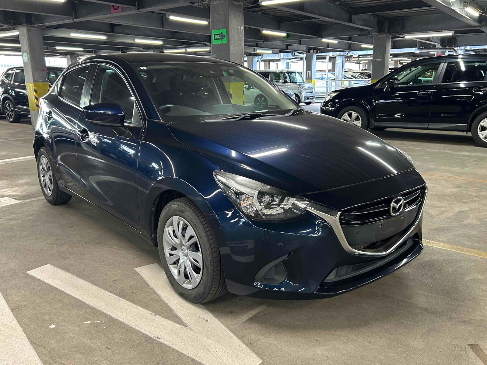 MAZDA DEMIO 15S Image 13