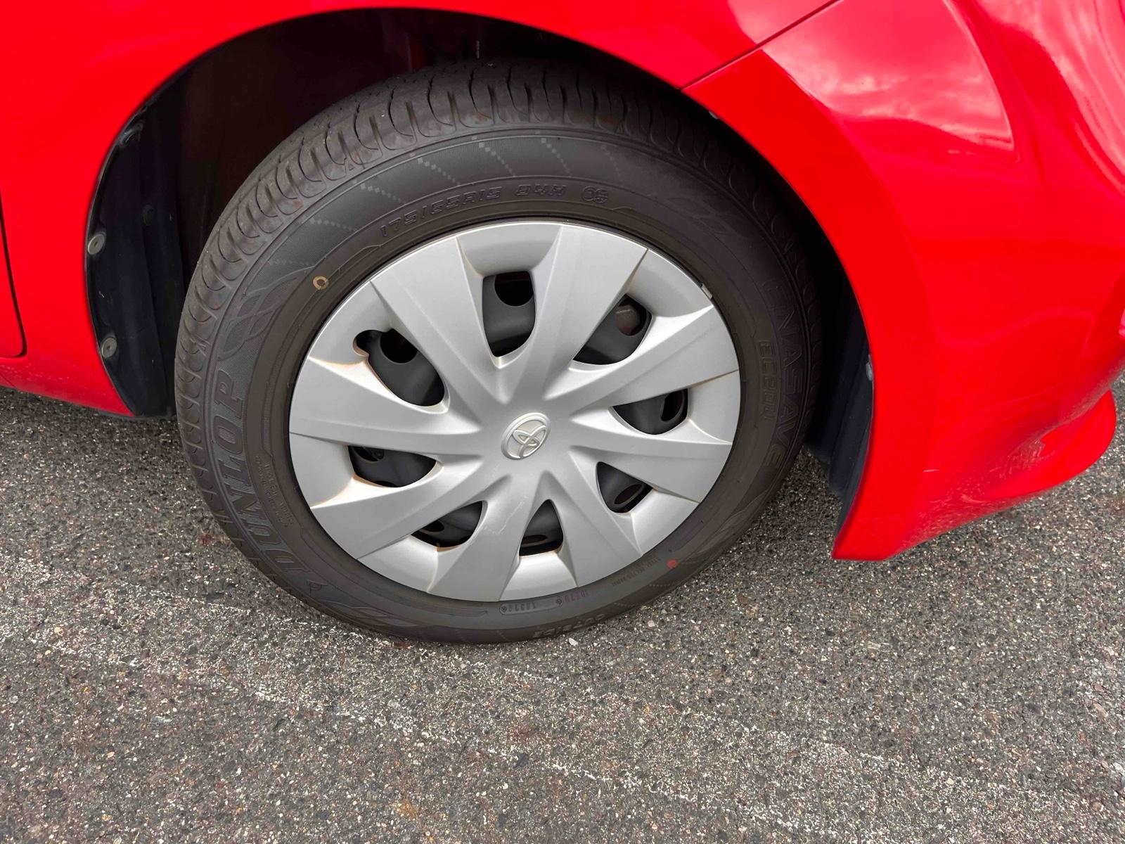 TOYOTA PORTE 4D G Image 22