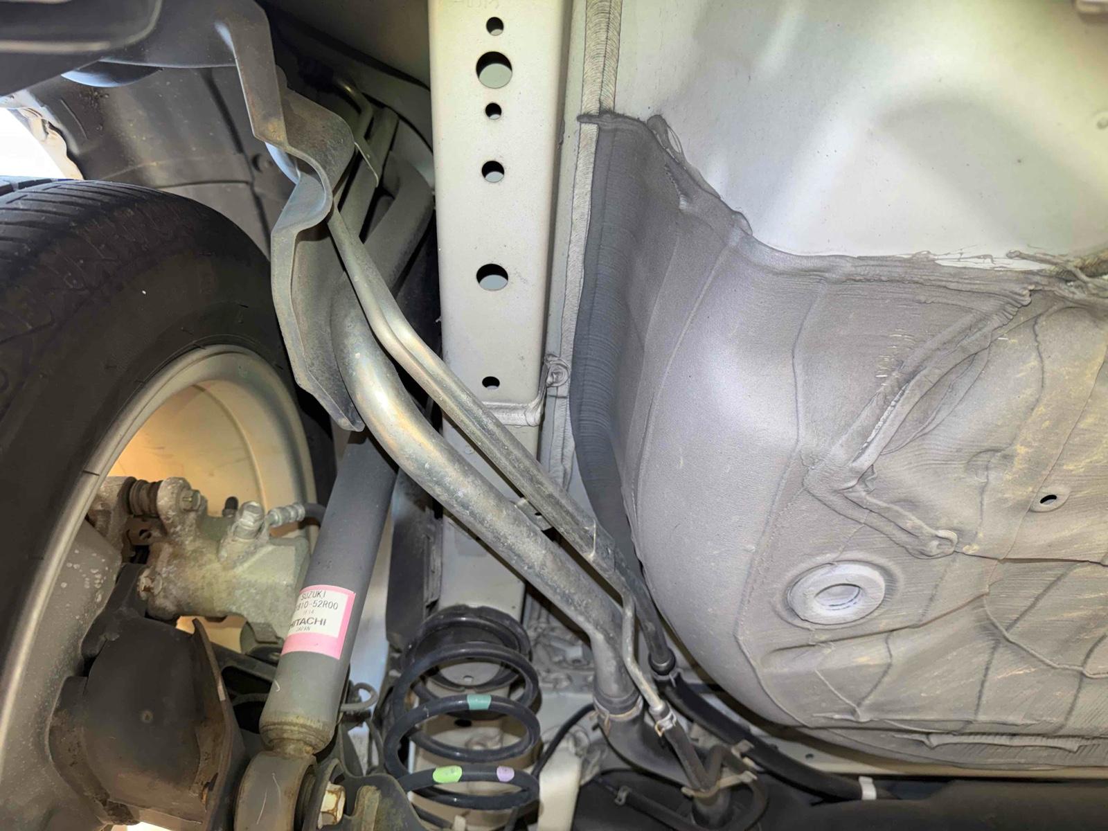 SUZUKI SWIFT HYBRID ML Image 14