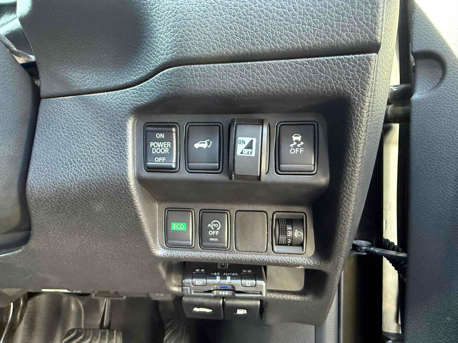 NISSAN X-TRAIL 20X Image 10