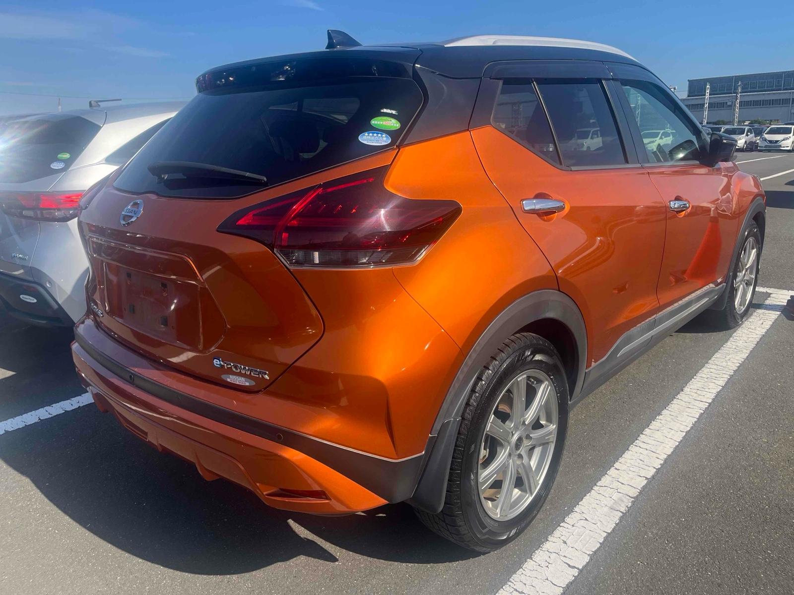 NISSAN KIX X Image 10