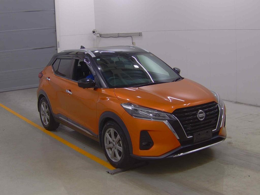 2020 Nissan KIX 53,000 km