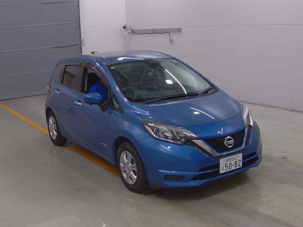 2017 Nissan NOTE 65,000 km