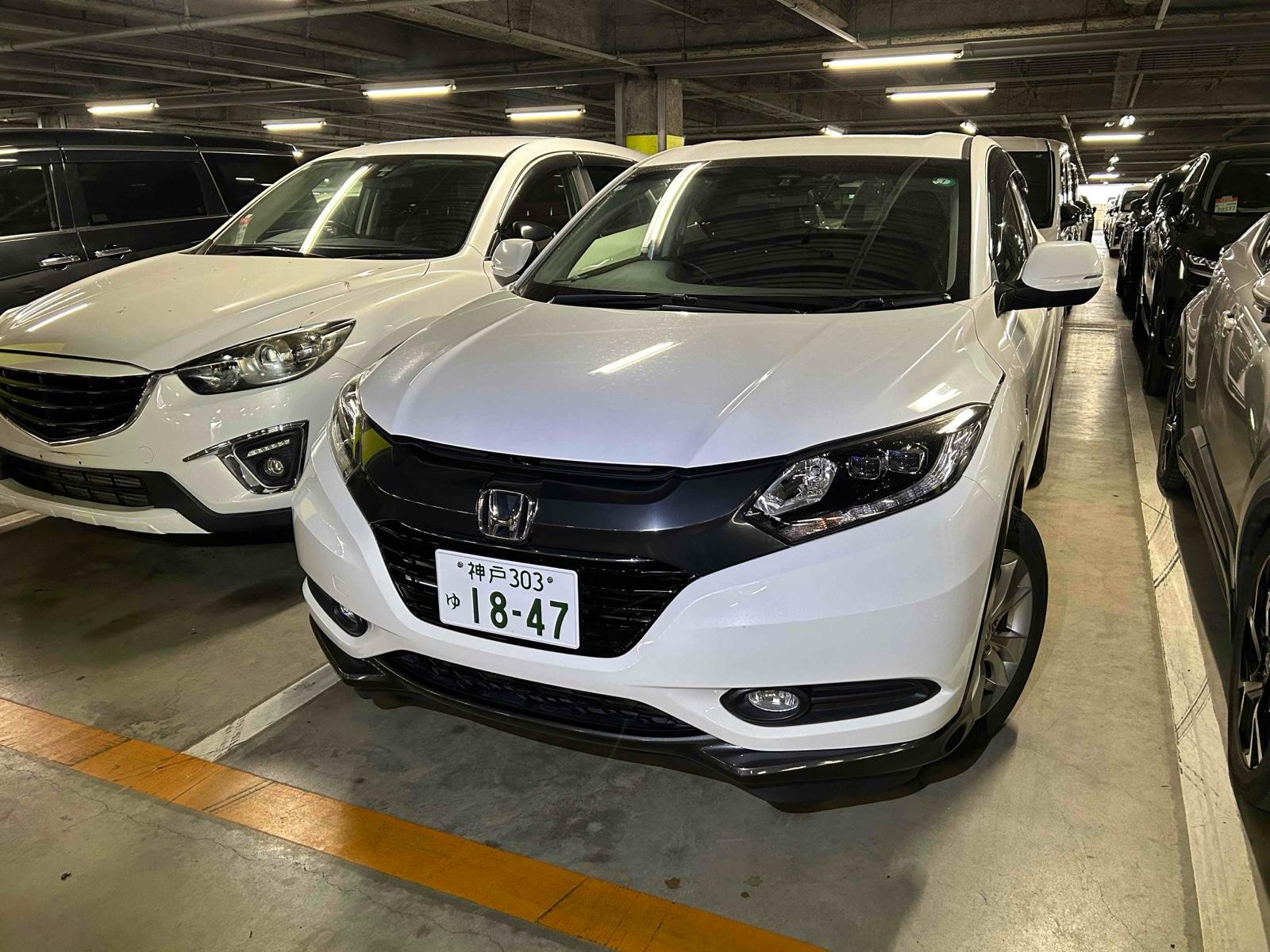 HONDA VEZEL HYBRID X Image 7
