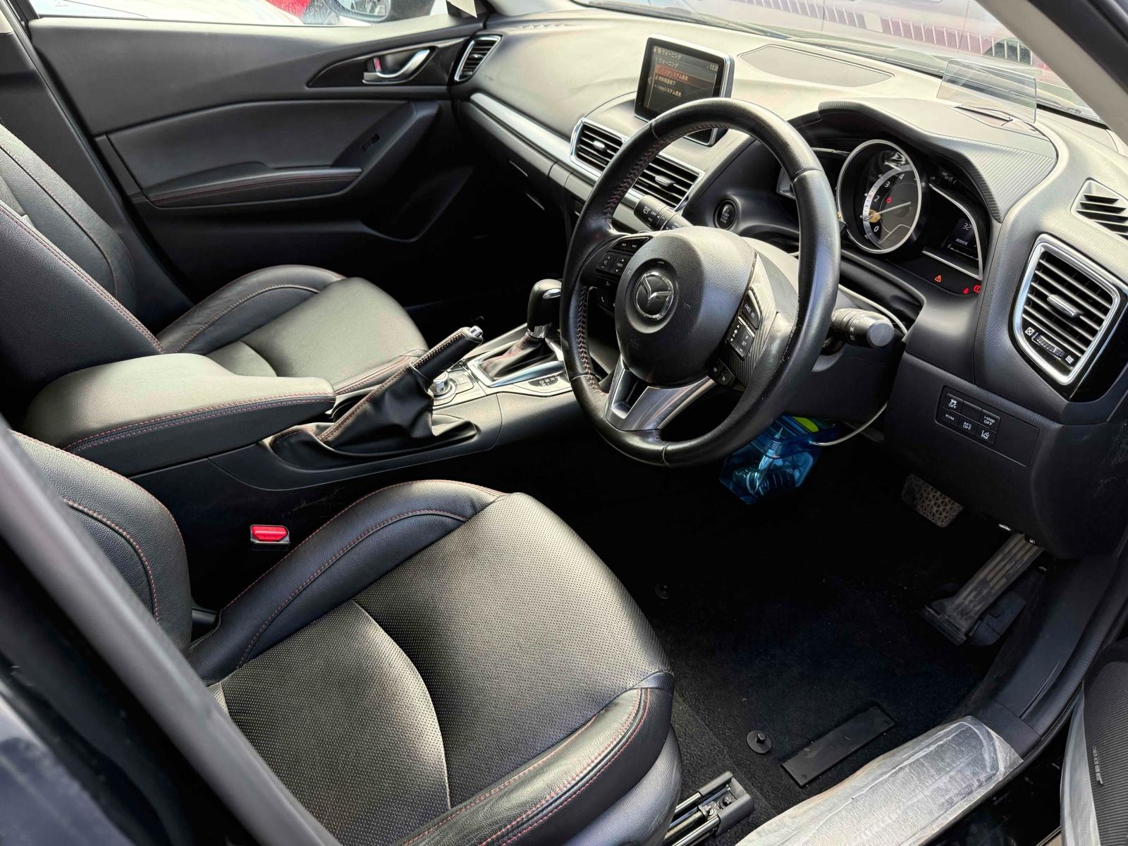 MAZDA AXELA SPORT 20S TOURING L PACKAGE Image 3