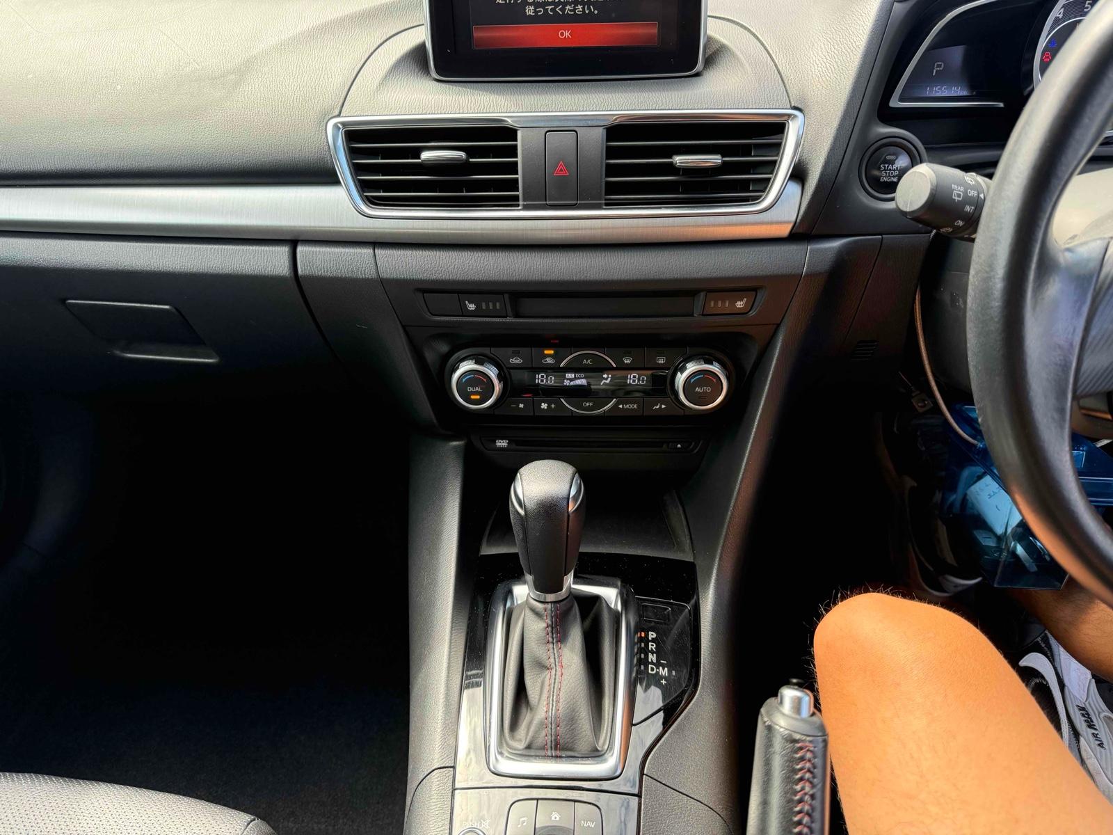 MAZDA AXELA SPORT 20S TOURING L PACKAGE Image 8
