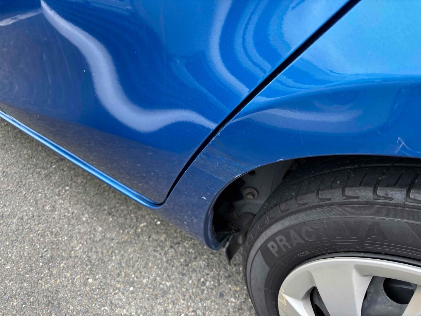 TOYOTA AQUA S Image 22