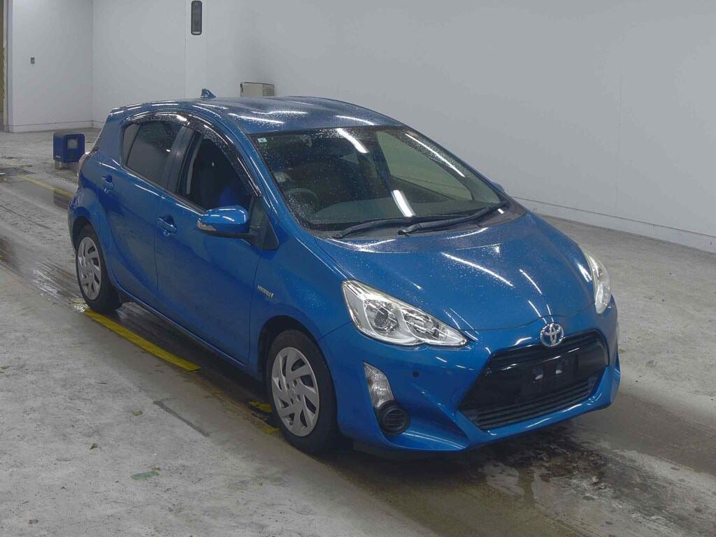 2015 Toyota AQUA 113,609 km