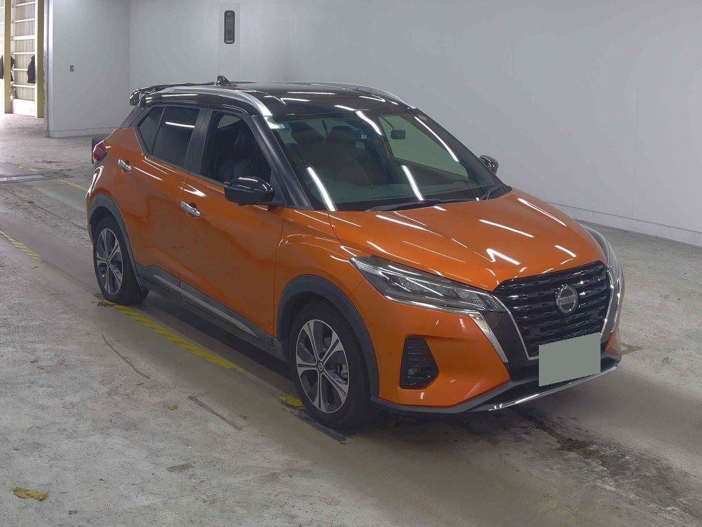 NISSAN KICKS 5D X Image 3
