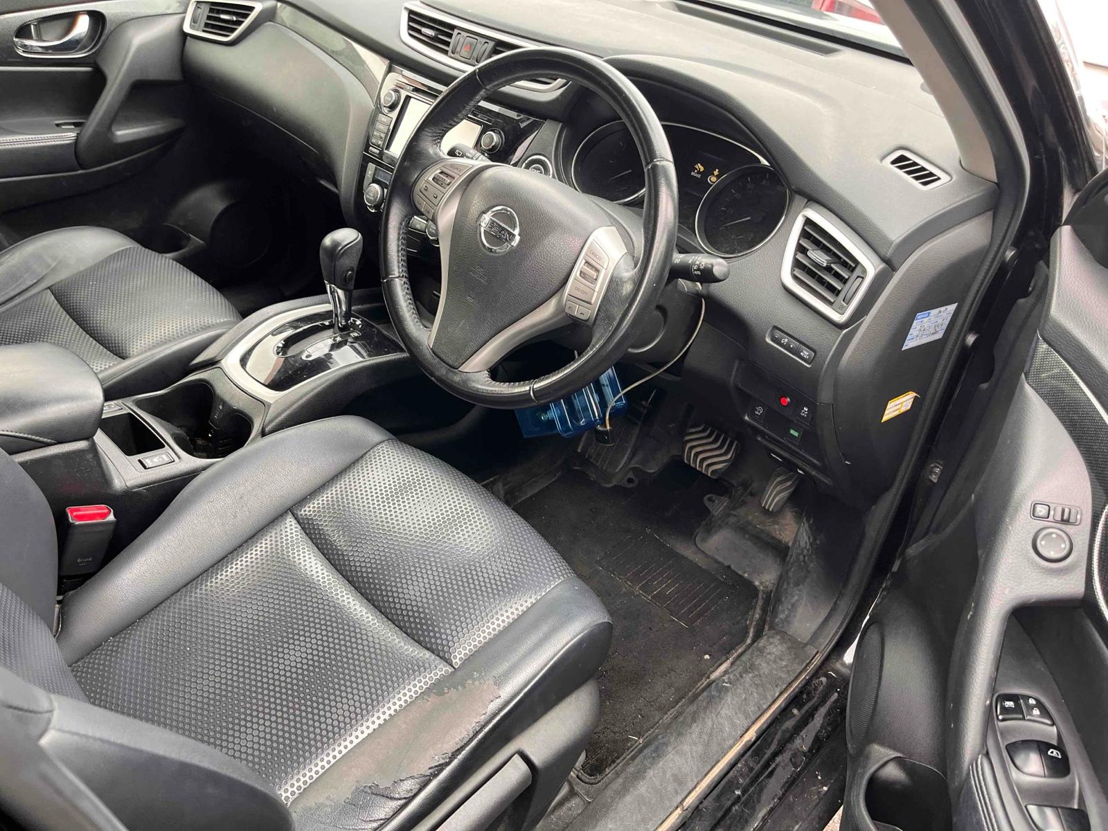 NISSAN X-TRAIL 20X EMERGENCY BRAKE PACKAGE "7 seats" Image 9