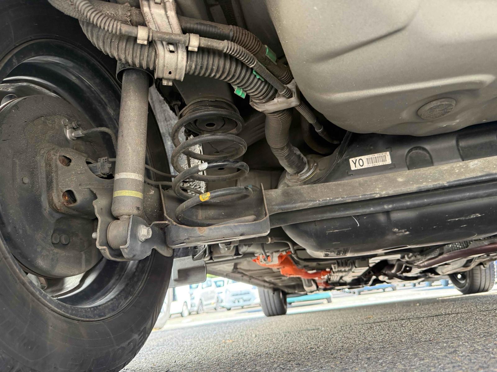 TOYOTA AQUA S Image 18