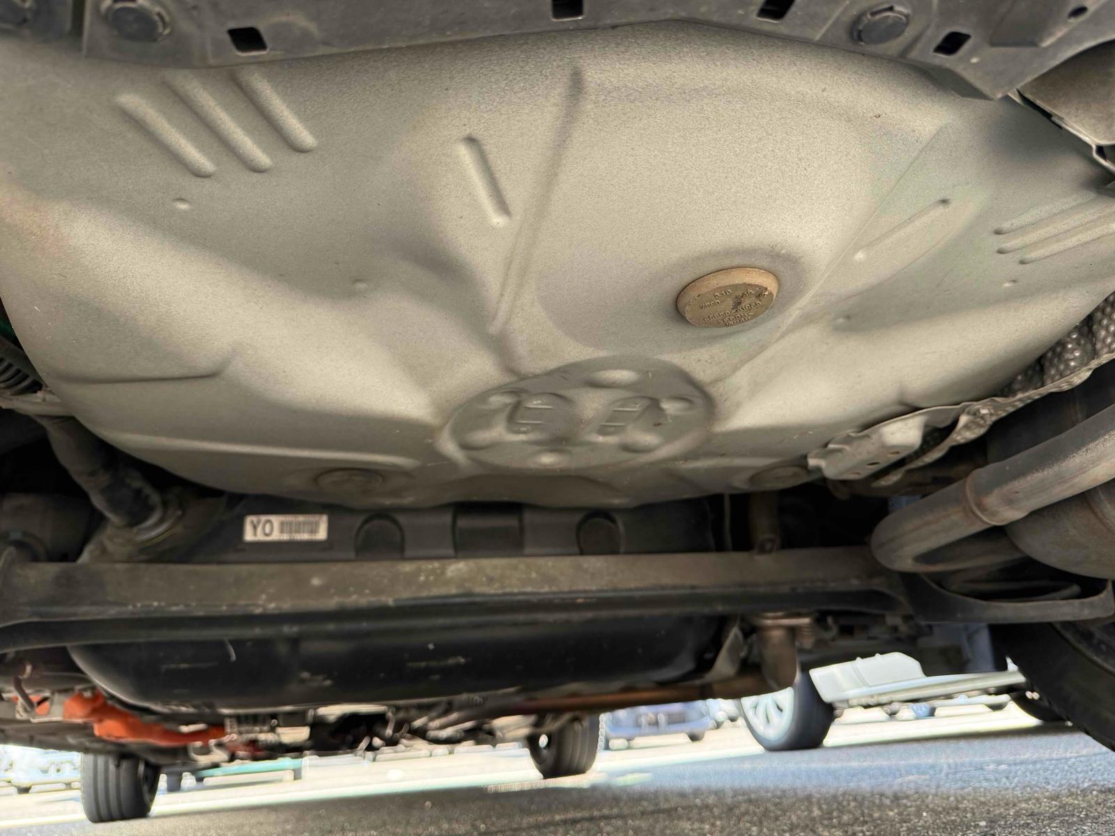 TOYOTA AQUA S Image 17