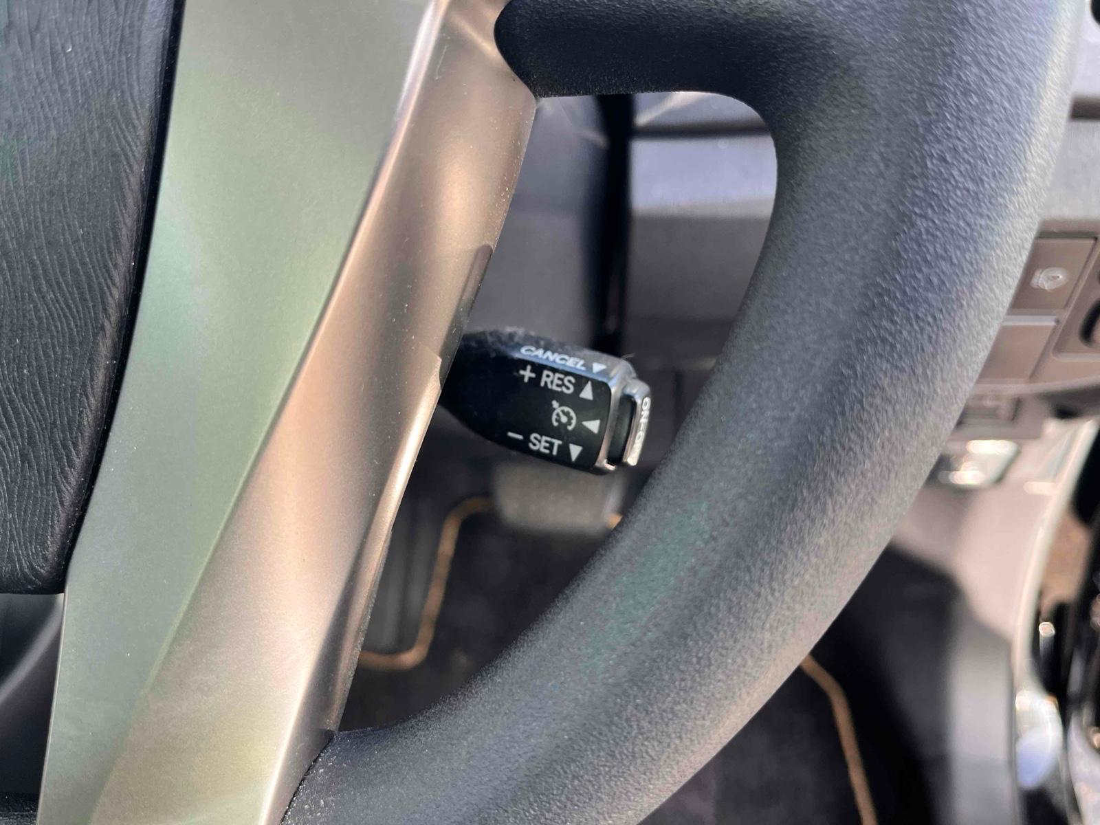 TOYOTA PRIUS S TOURINGSELECTION MY CODE Image 15