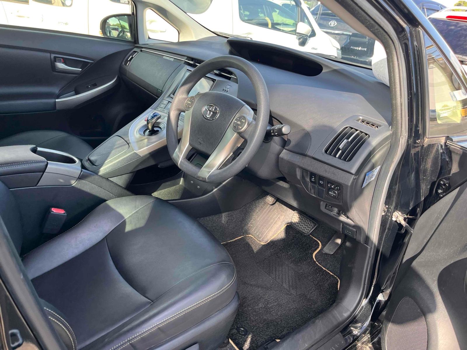 TOYOTA PRIUS S TOURINGSELECTION MY CODE Image 13