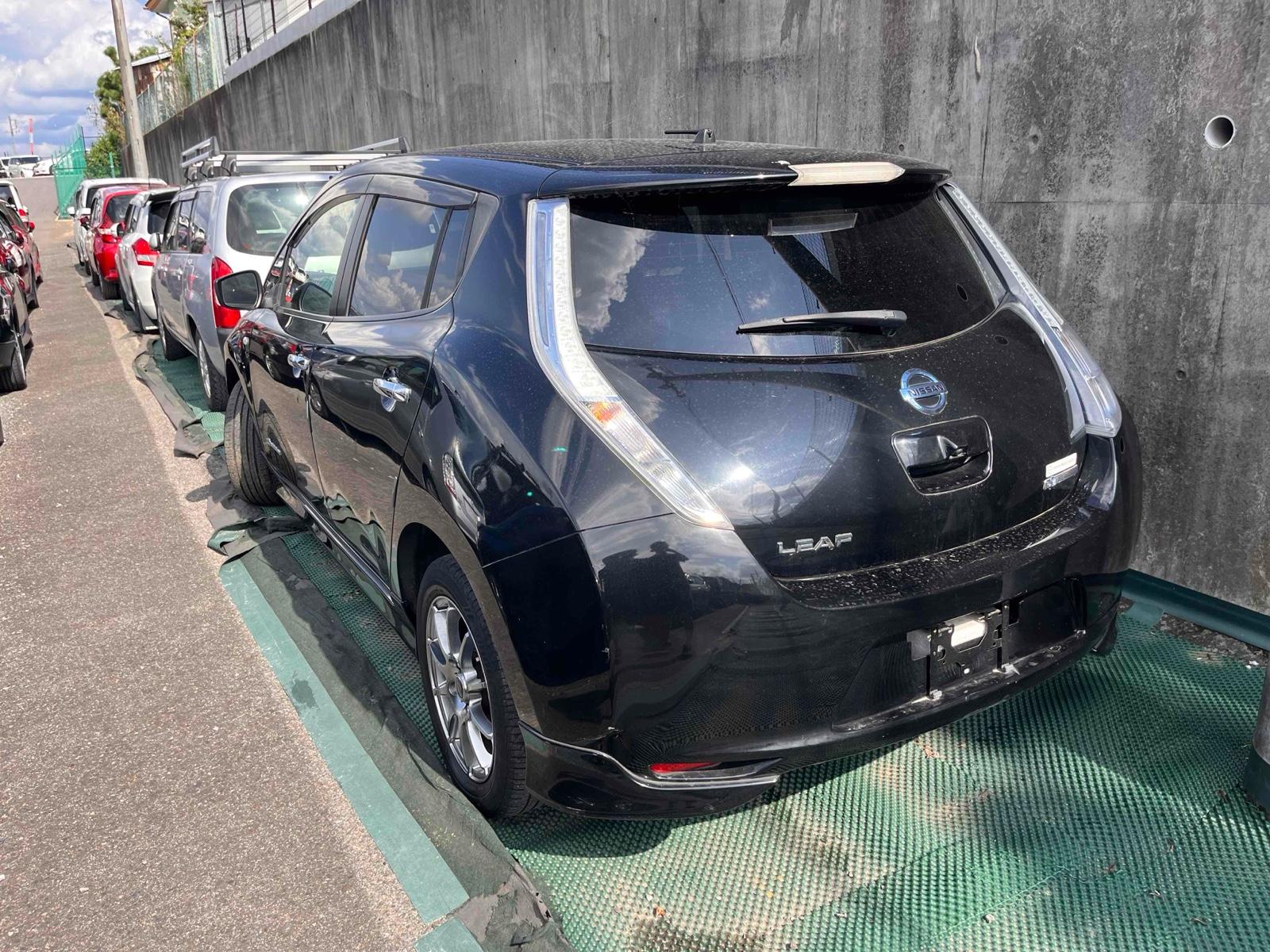 NISSAN LEAF X(24KWH) Image 12