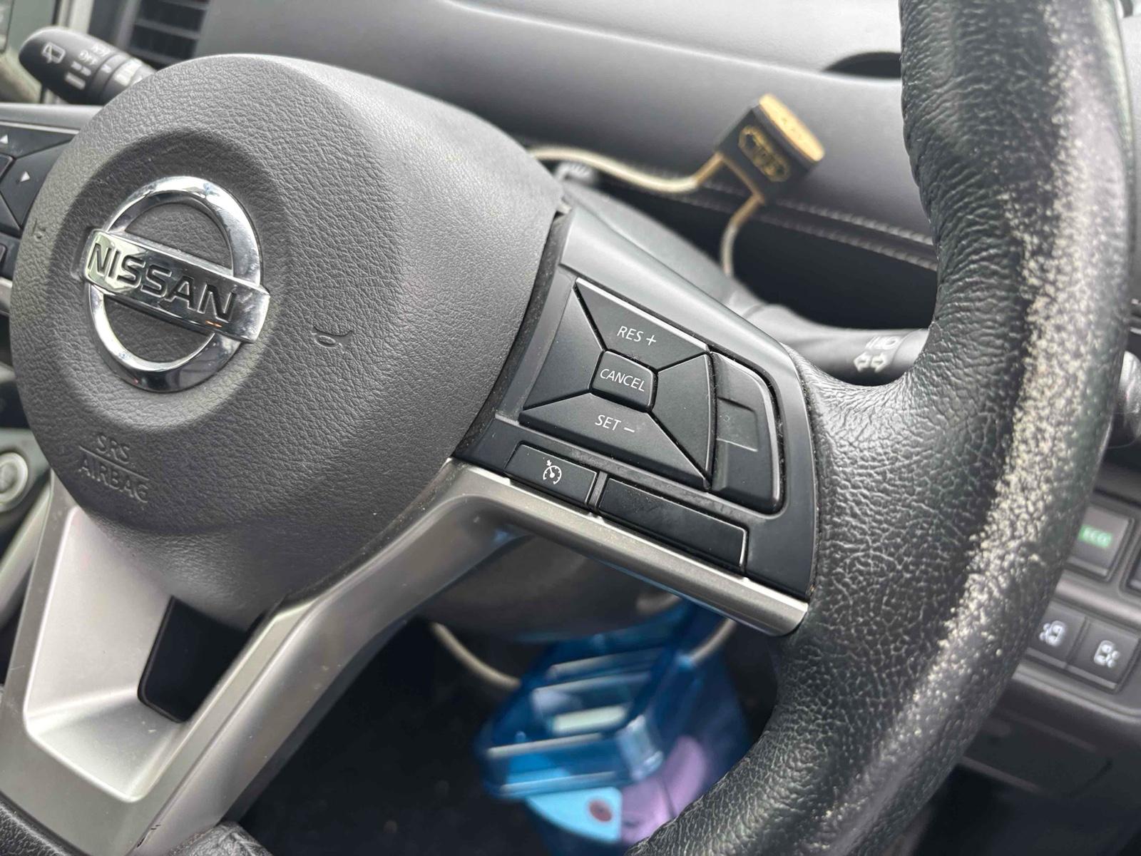NISSAN SERENA 5D HIGHWAY STAR Image 9