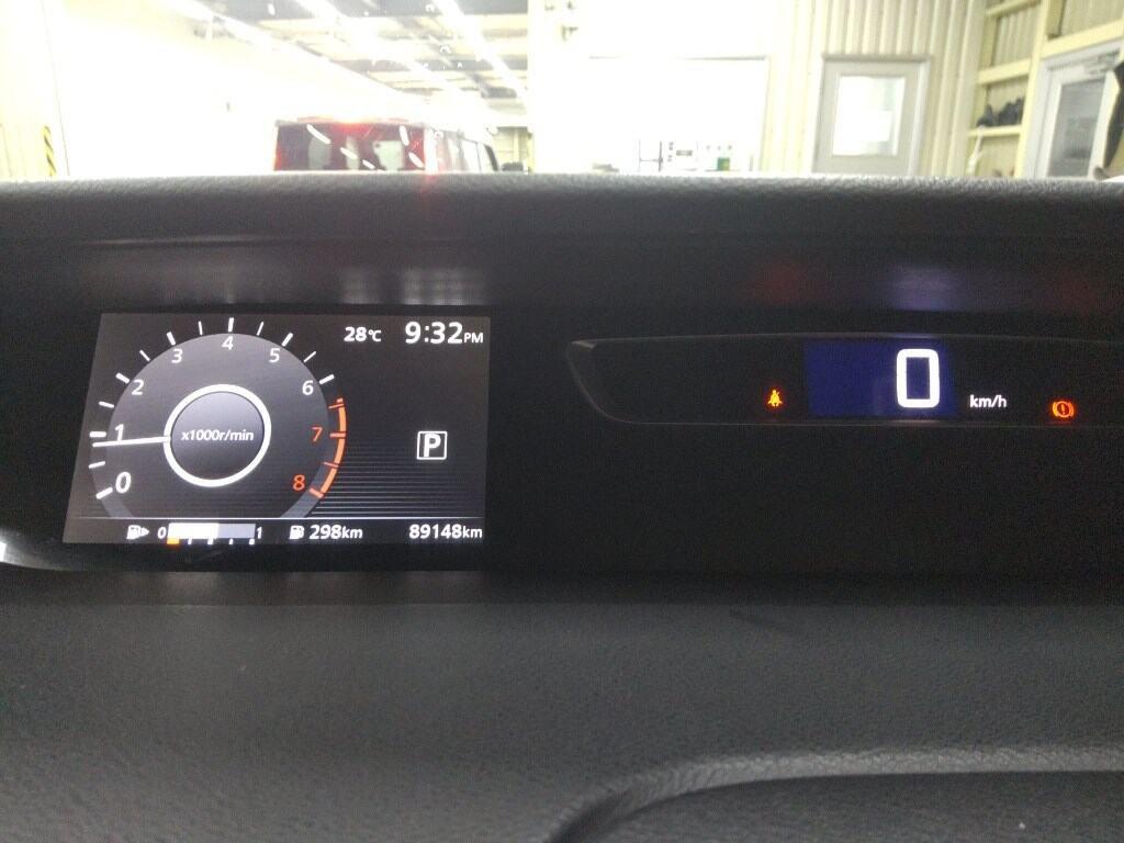 NISSAN SERENA 5D HIGHWAY STAR Image 6