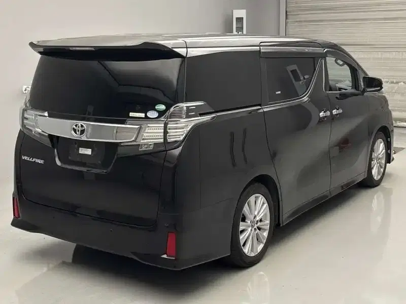 TOYOTA VELLFIRE 2.5Z Image 2