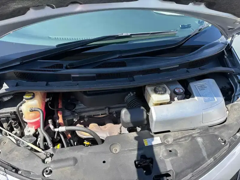 TOYOTA ESTIMA HYBRID AERAS 4WD Image 23