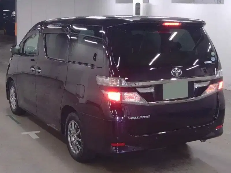 TOYOTA VELLFIRE 2.4X Image 4