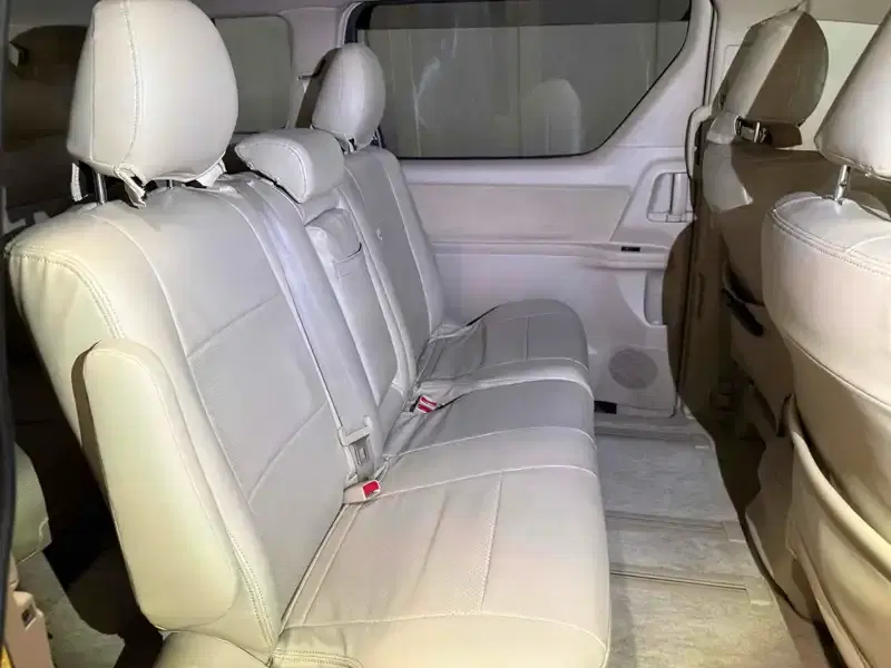 TOYOTA VELLFIRE 2.4X Image 15