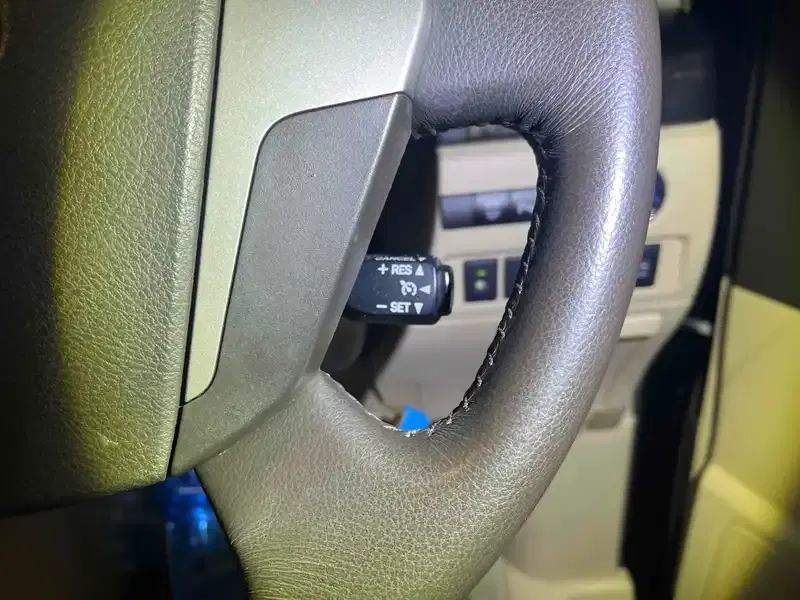 TOYOTA VELLFIRE HYBRID 4WD X Image 9