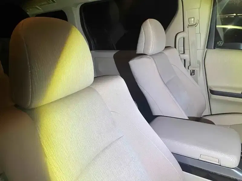TOYOTA VELLFIRE HYBRID 4WD X Image 4