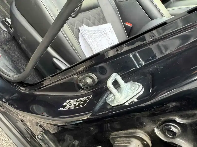 TOYOTA HARRIER HYBRID PREMIUM 4WD Image 25