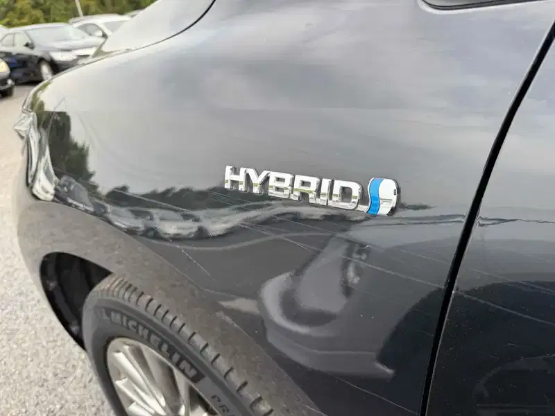TOYOTA HARRIER HYBRID PREMIUM 4WD Image 27